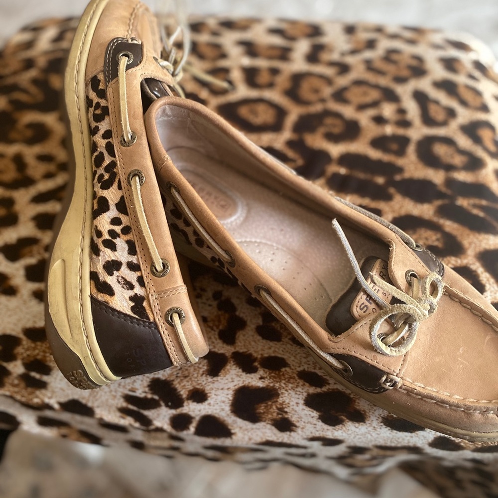 Sherry shoes size 9